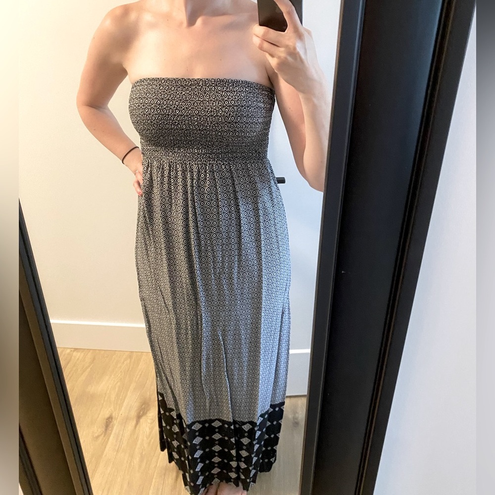 B&W Strapless Maxi Dress